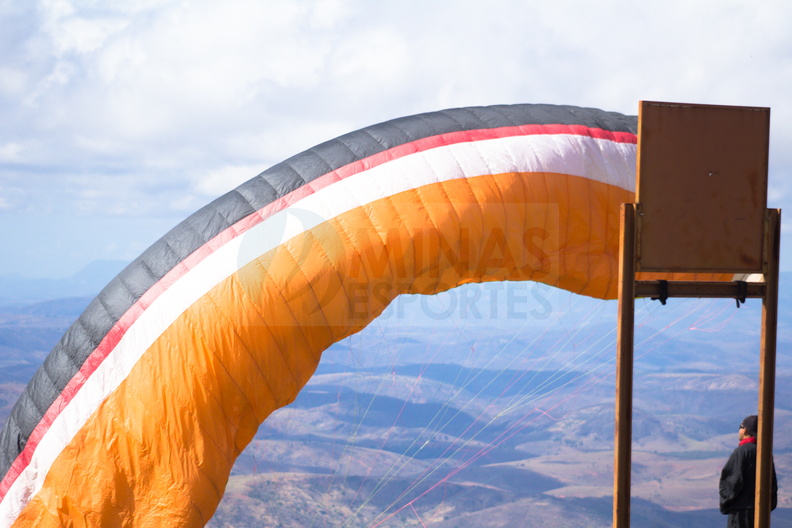 claudioCcoelho - Ibituruna-GV-paraglider-1