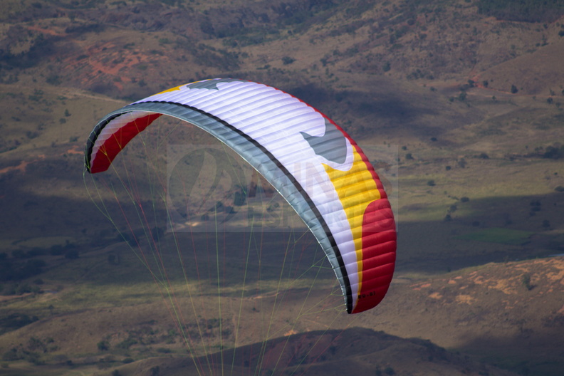 claudioCcoelho - Ibituruna-GV-paraglider-26.jpg