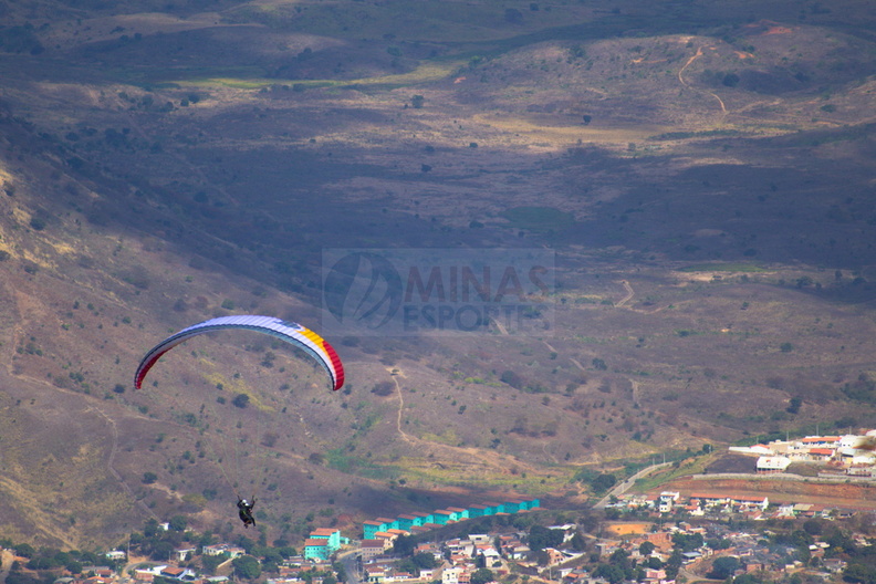 claudioCcoelho - Ibituruna-GV-paraglider-30.jpg