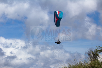 claudioCcoelho - Ibituruna-GV-paraglider-105